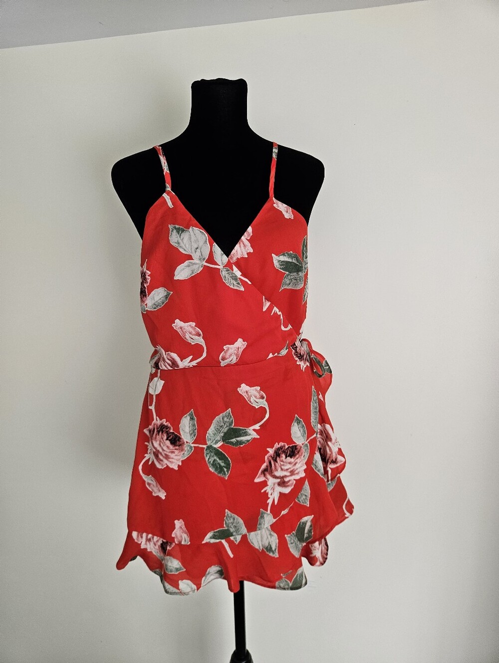 Honey Belle Bold Red V-Neck Dress with Subtle Print